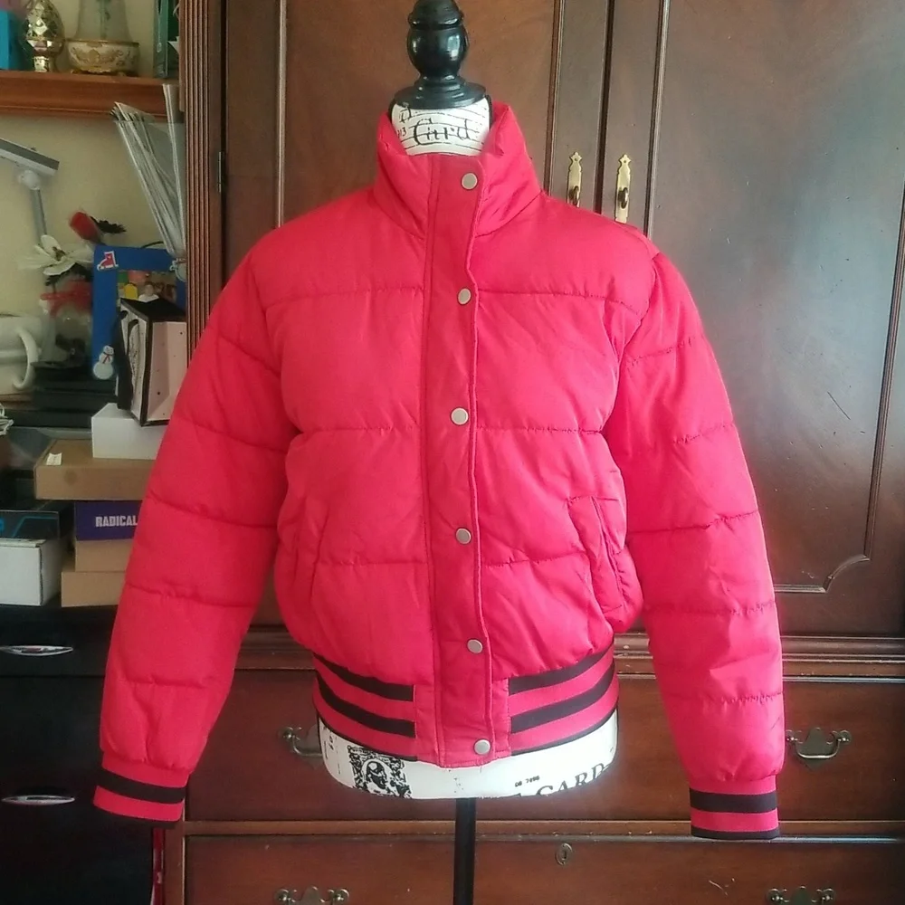 Jacket - Picture 1 of 6